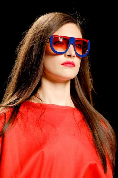 Look 28